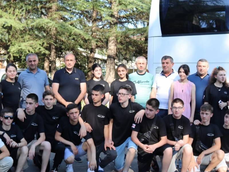 ქორეოგრაფიული ანსამბლი ,,ლეჩხუმი",საგასტროლო ტურით რუმინეთში გაემგზავრა